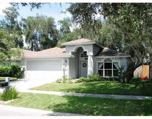 4612 PRESTON WOODS DRIVE VALRICO, FL 33596