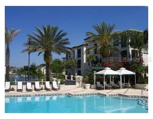 5807 LEGACY CRESCENT PLACE UNIT 304 RIVERVIEW, FL 33578