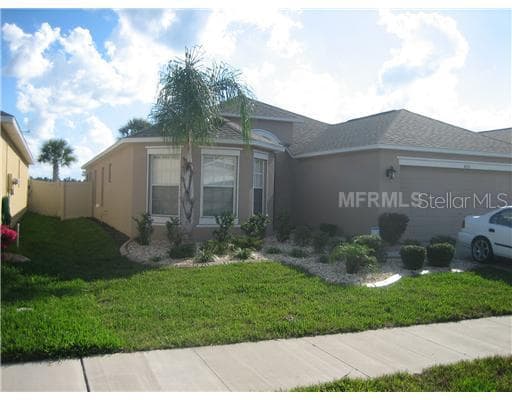 8131 ALAMOSA WOOD AVENUE RUSKIN, FL 33573