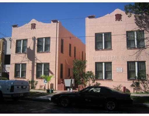 111 S NEWPORT AVENUE