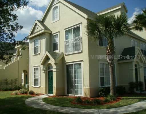 10502 WINDSOR LAKE COURT UNIT 10502 TAMPA, FL 33626