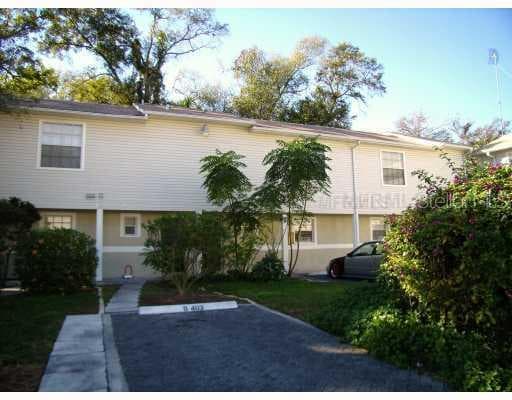 3607 Idlewild #D 401 Tampa, FL 33614
