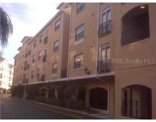 501 KNIGHTS RUN AVENUE UNIT 2118 TAMPA, FL 33602