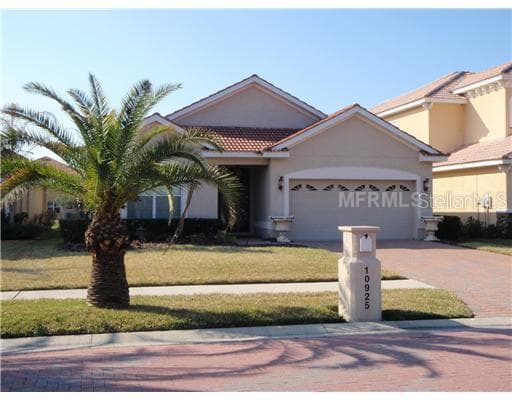 10925 CORY LAKE DRIVE TAMPA, FL 33647
