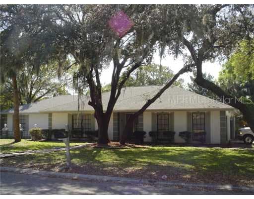 648 BUA DRIVE TEMPLE TERRACE, FL 33617
