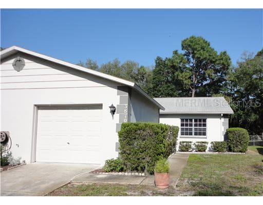 3810 RIVER OAKS COURT NEW PORT RICHEY, FL 34655