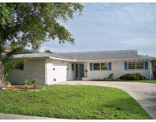 8433 FLAGSTONE DRIVE TAMPA, FL 33615