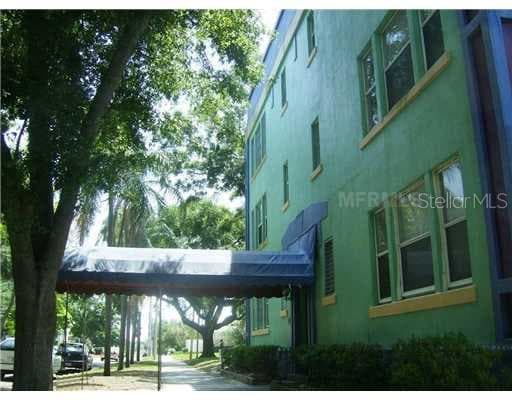 336 8TH AVENUE NE UNIT 4 ST PETERSBURG, FL 33701
