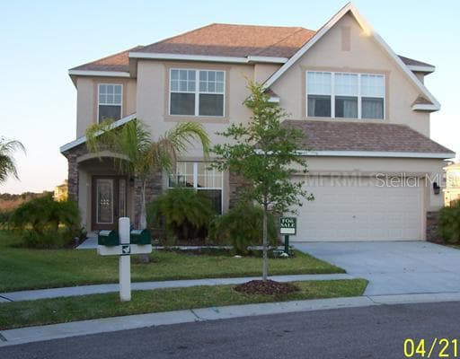 6819 GUILFORD CREST DRIVE APOLLO BEACH, FL 33572