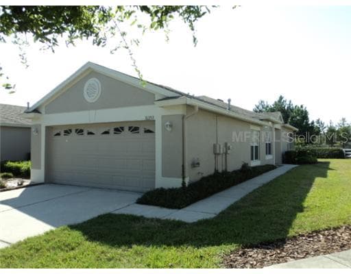 31353 SHAKER CIRCLE WESLEY CHAPEL, FL 33543