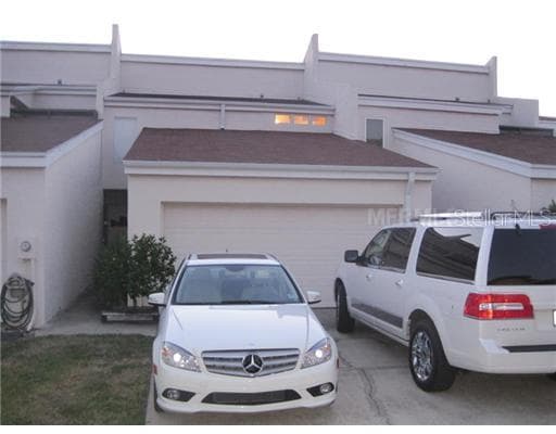 4336 OUTRIGGER LANE TAMPA, FL 33615
