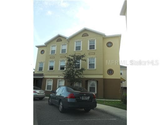 10144 ARBOR RUN DRIVE UNIT 88 TAMPA, FL 33647