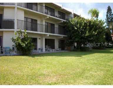 7540 SUNSHINE SKYWAY LANE S UNIT #39 ST PETERSBURG, FL 33711