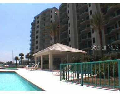 670 ISLAND WAY UNIT 806 CLEARWATER, FL 33767