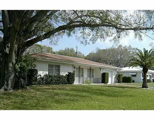 1050 6th AVENUE NW Largo, FL 33707