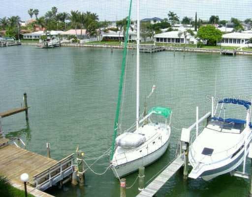 12405 3rd STREET E UNIT 307 Treasure Island, FL 33706