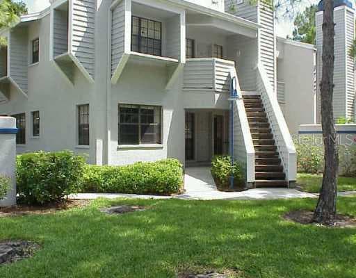 8727 Bardmoor PLACE UNIT 102 D Largo, FL 33777