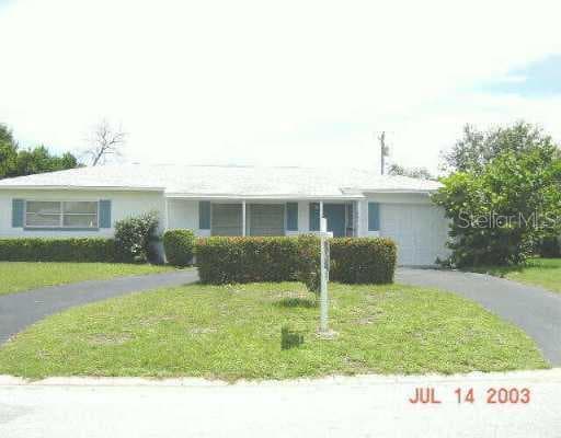 11724 85th AVENUE N Seminole, FL 33772