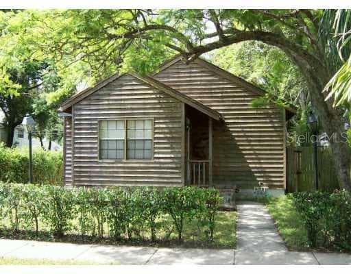 2429 1st AVENUE N St Petersburg, FL 33703