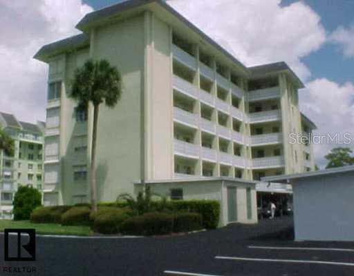 620 Edgewater DRIVE UNIT 303 Dunedin, FL 34698