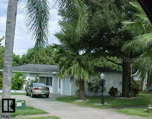 2327 Newton DRIVE Palm Harbor, FL 34683