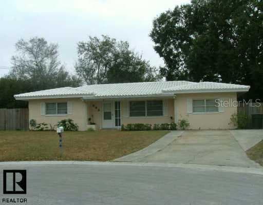 699 San Roy DRIVE Dunedin, FL 34698