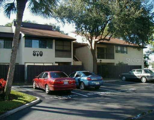 870 Village Lake UNIT 203 St. Petersburg, FL 33716