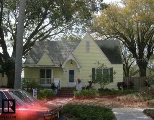 156 21st AVENUE NE St Petersburg, FL 33704