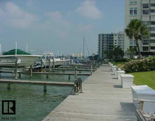 650 Island WAY UNIT 508 Clearwater, FL 33767