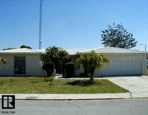 1740 Font LANE Holiday, FL 34691
