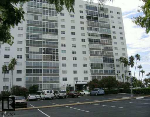 7200 Sunshine Skyway LANE UNIT E4 St Petersburg, FL 33711