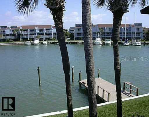 548 PLAZA SEVILLE COURT UNIT 92 TREASURE ISLAND, FL 33706