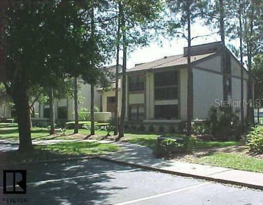 114 Woodlake Oldsmar, FL 34677