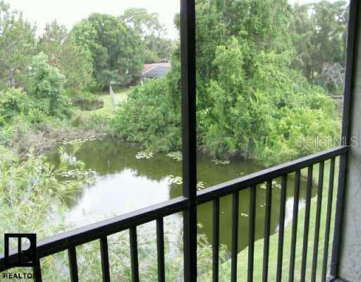 2065 Hunters Glen DRIVE UNIT 410 Dunedin, FL 34698