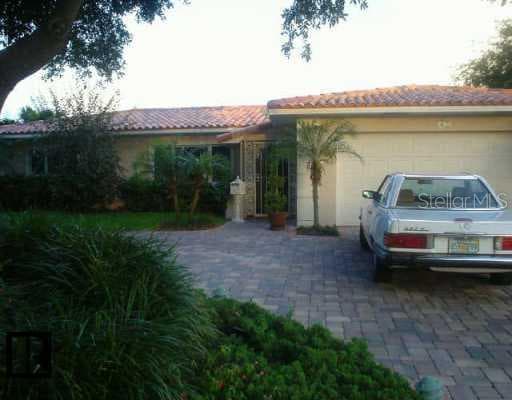 1030 Cordova BOULEVARD NE St Petersburg, FL 33704