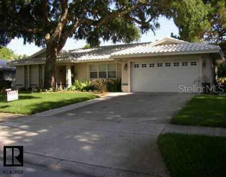 12140 66th AVENUE N Seminole, FL 33772