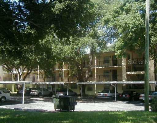 820 Virginia STREET UNIT 302 Dunedin, FL 34698