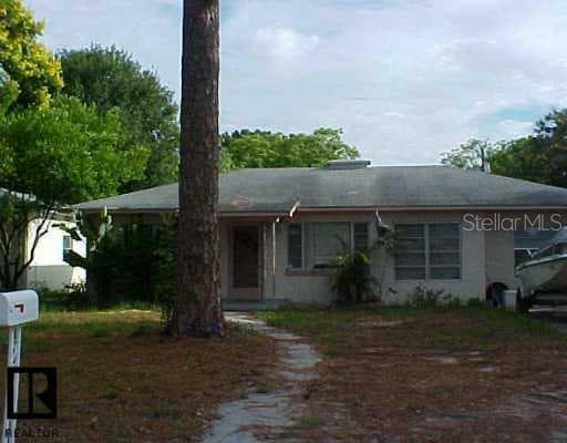 6107 9th AVENUE S Gulfport, FL 33707