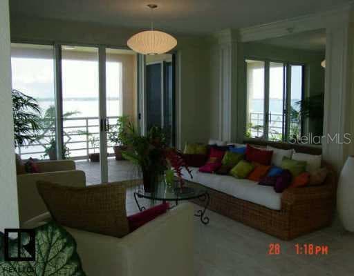 4981 Bacopa LANE UNIT 401 St Petersburg, FL 33715
