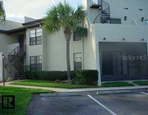 2571 Cyprus DRIVE UNIT 102 Palm Harbor, FL 34684