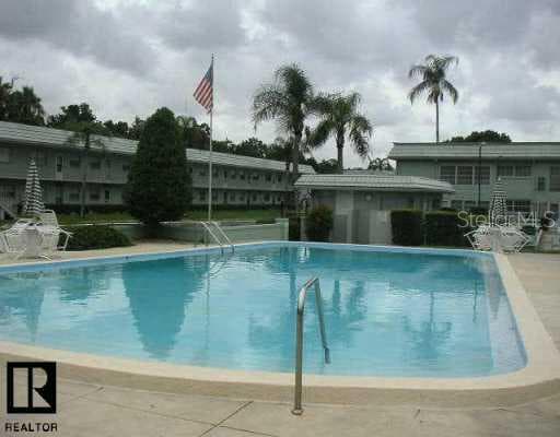 1433 so belcher ROAD UNIT e17 cw, FL 33764