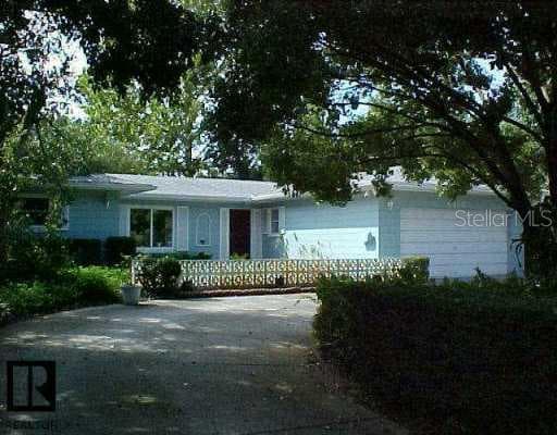 6450 2nd AVENUE N St Petersburg, FL 33710
