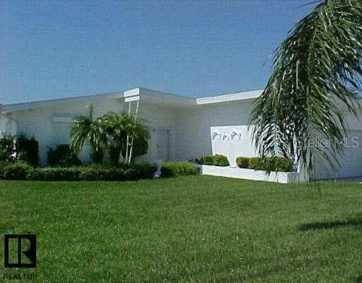 11380 4th STREET E Treasure Island, FL 33706