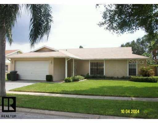104 Forest CIRCLE Safety Harbor, FL 34695