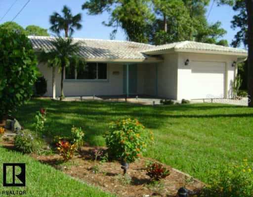 4775 Butterfly PLACE St Petersburg, FL 33703
