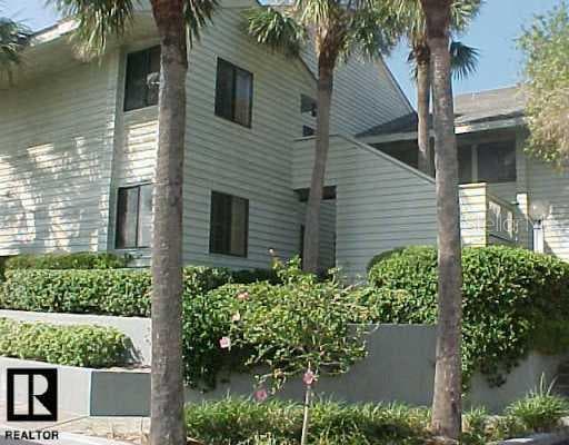 2100 Gulf BOULEVARD UNIT 8 Belleair Beach, FL 33786