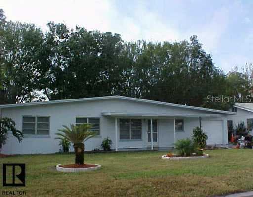 11554 88 AVENUE N Seminole, FL 33772