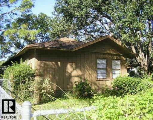 7420 Bay DRIVE Tampa, FL 33635