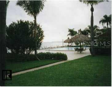 115 1st STREET E UNIT 107 Tierra Verde, FL 33715