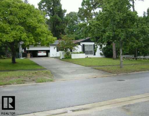 1434 Red Oak DRIVE Tarpon Springs, FL 34689